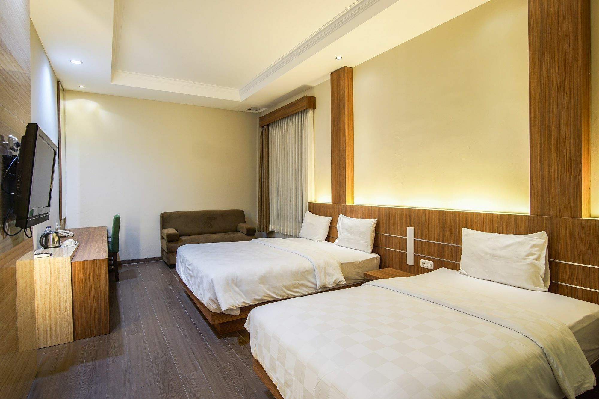 Lotus Hotel Subang Bagian luar foto